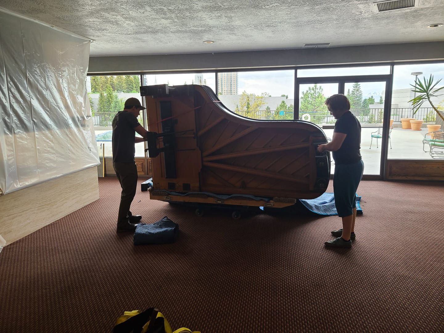 Piano moving in Utah